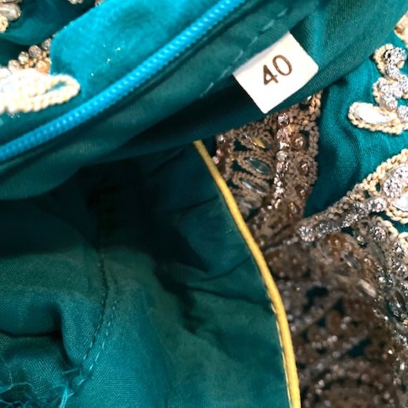 Lehenga Choli Indian Pakistani Formal Wedding Attire Heavy Designer - Picture 10 of 10